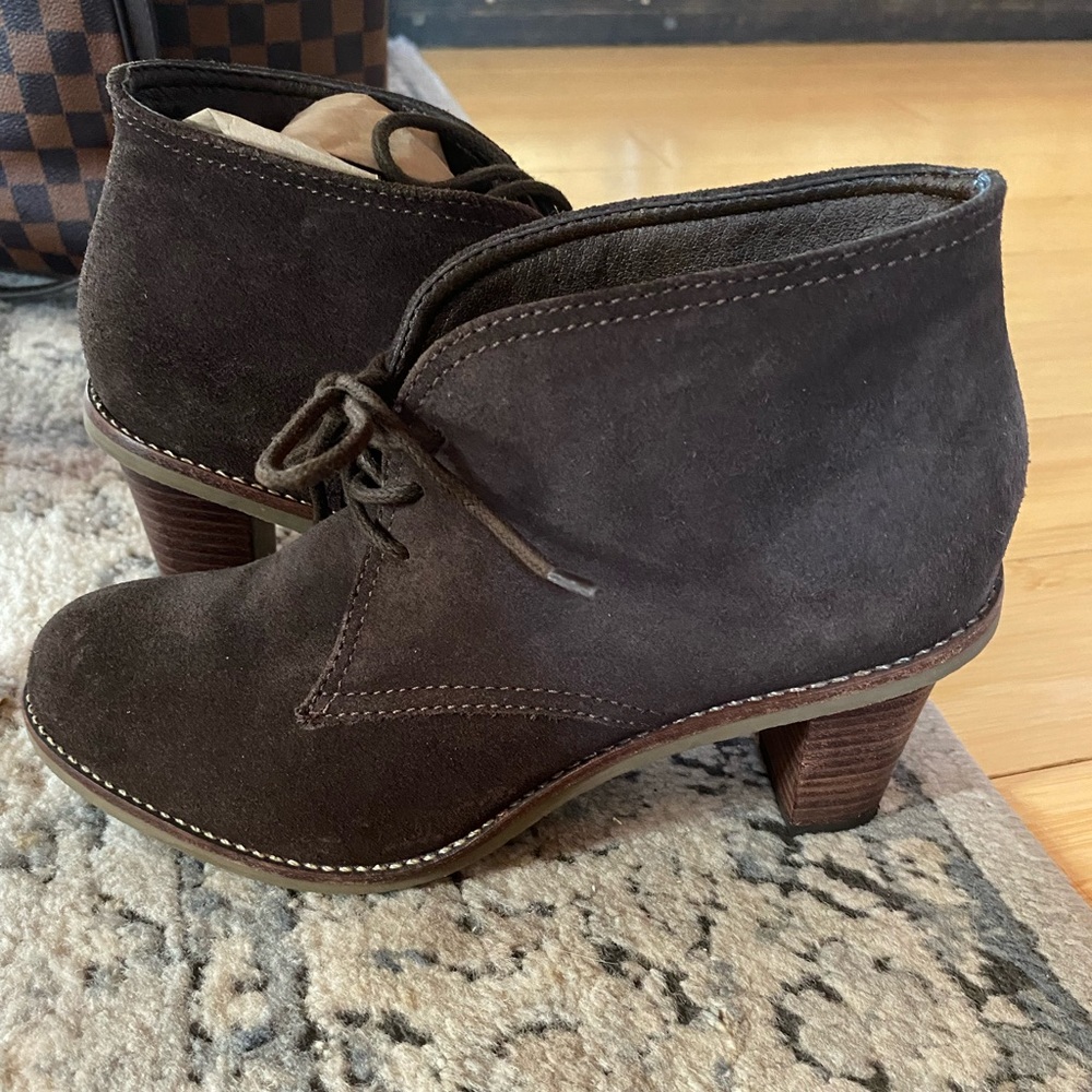 Ankle booties with heel.